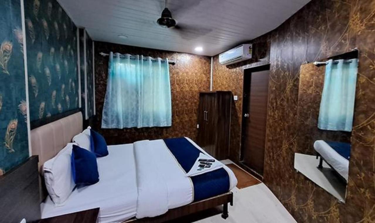 Hotel Fabexpress Ashirwad Residency Bombay Esterno foto