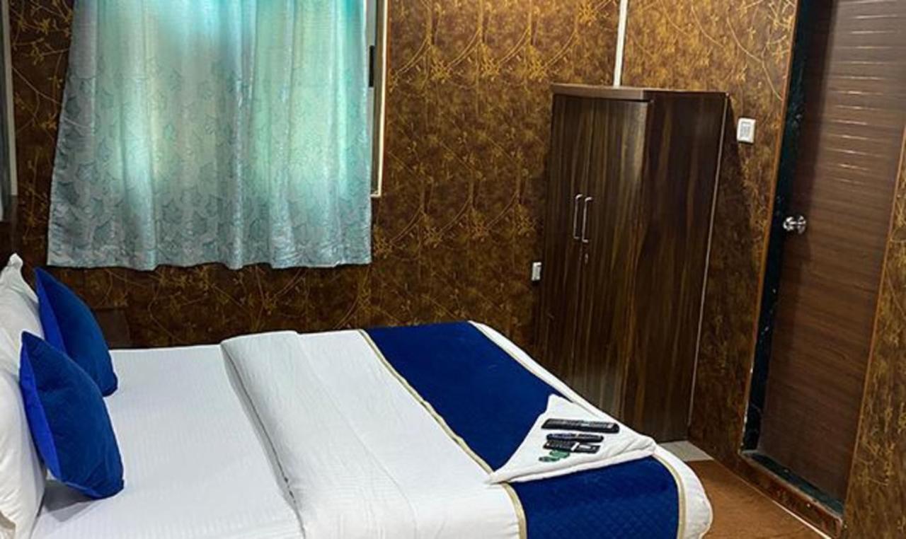 Hotel Fabexpress Ashirwad Residency Bombay Esterno foto
